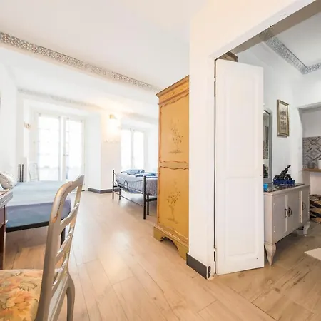 Konukevi La Citta Vecchia