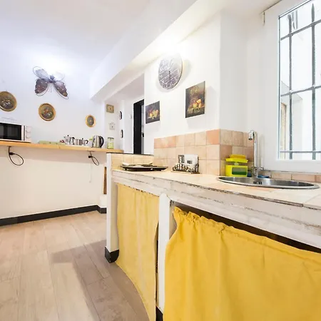 Konukevi La Citta Vecchia Cenova